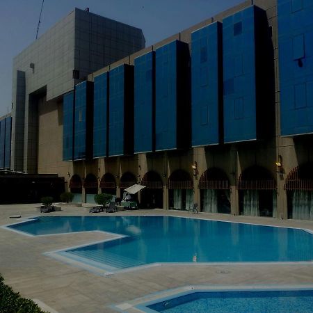 Basra International Hotel Dış mekan fotoğraf